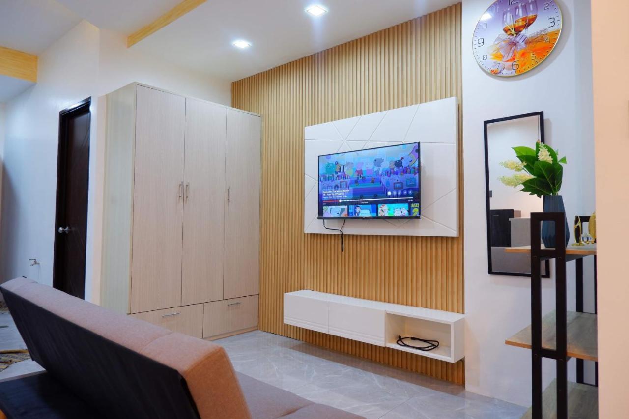 Cozy Entire Condo Unit With Pool Access Angeles Exteriör bild