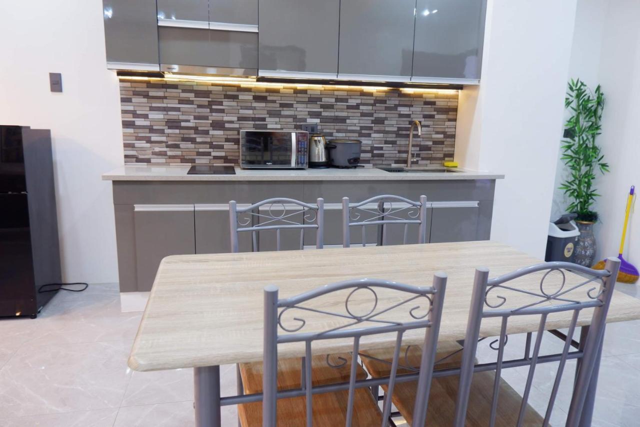 Cozy Entire Condo Unit With Pool Access Angeles Exteriör bild